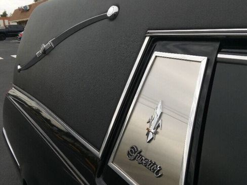 Used 2011 Cadillac DTS Limousine image 14