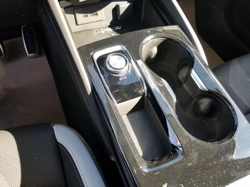 New 2025 Buick Envision Sport Touring image 10