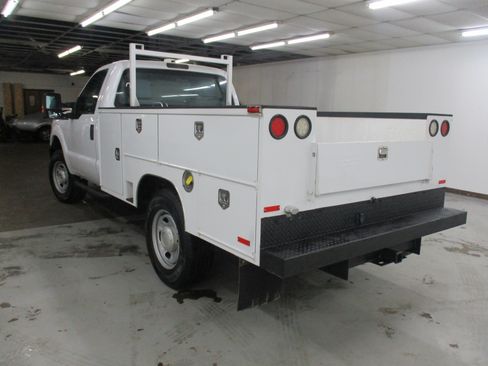 Used 2016 Ford F350 XL w/ Power Equipment Group AWD/4WD image 12