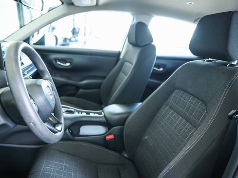 Used 2025 Honda HR-V LX image 22