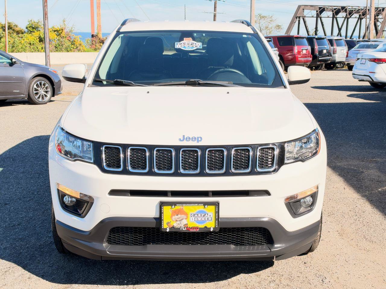 Used 2018 Jeep Compass Latitude w/ Popular Equipment Group AWD/4WD image 10