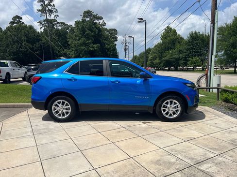 Used 2024 Chevrolet Equinox LT AWD/4WD image 4