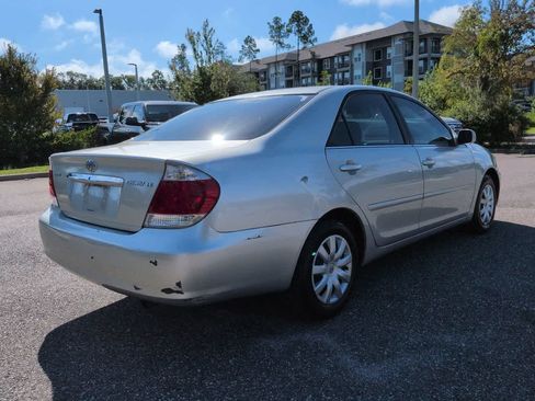 Used 2006 Toyota Camry LE FWD image 6