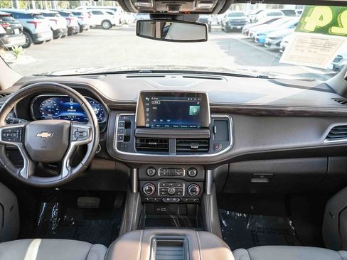 Used 2024 Chevrolet Tahoe LT AWD/4WD image 12