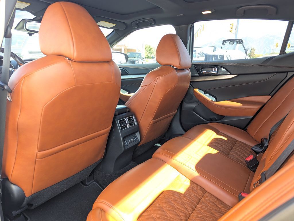 Used 2019 Nissan Maxima Platinum w/ Reserve Package FWD image 34