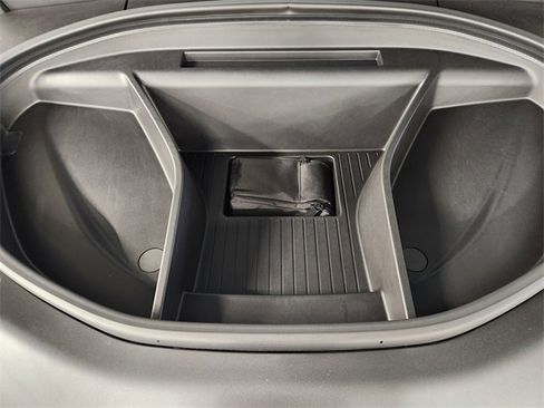 New 2025 Volvo EX90 Plus image 30