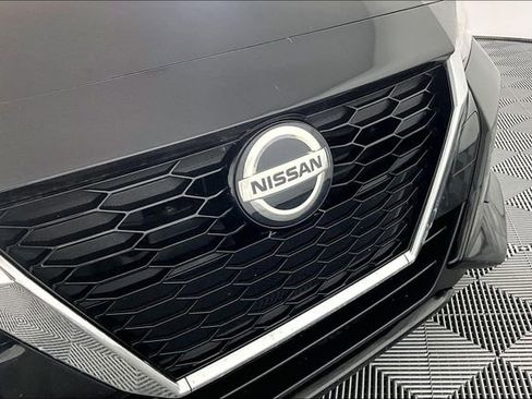 Used 2020 Nissan Sentra SV FWD image 30