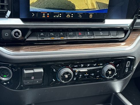 New 2026 Chevrolet Silverado 1500 LT Trail Boss w/ LT Trail Boss Premium Package AWD/4WD image 23