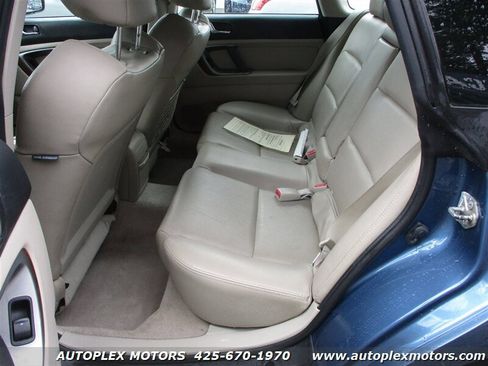 Used 2008 Subaru Outback 2.5XT Limited image 13