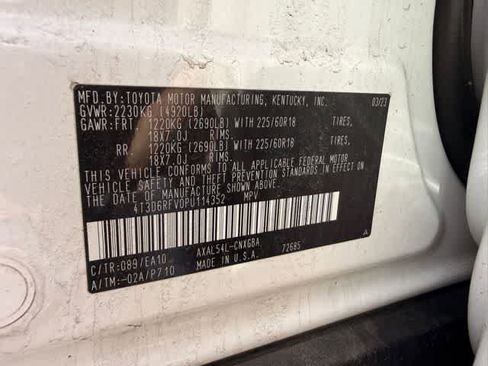 Used 2023 Toyota RAV4 Limited image 9