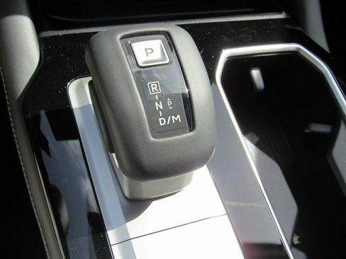 New 2025 Mitsubishi Outlander SE image 20