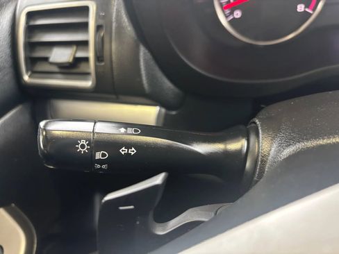 Used 2015 Subaru Impreza 2.0i Premium image 12