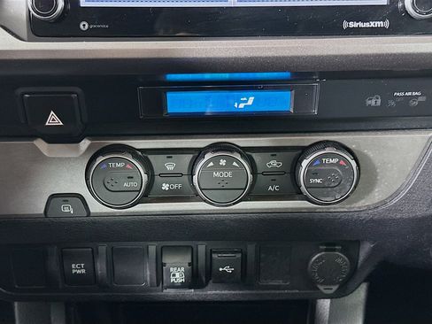 Used 2021 Toyota Tacoma SR5 image 22