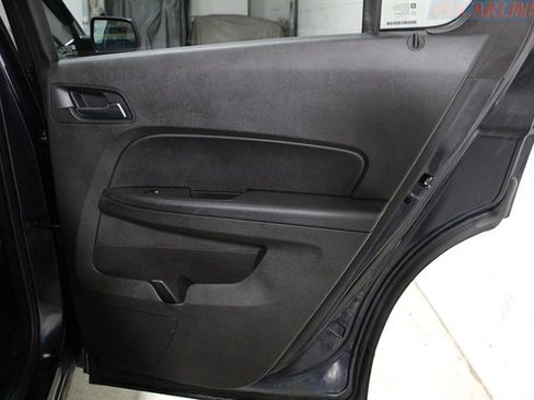 Used 2017 Chevrolet Equinox LT w/ Convenience Package image 34