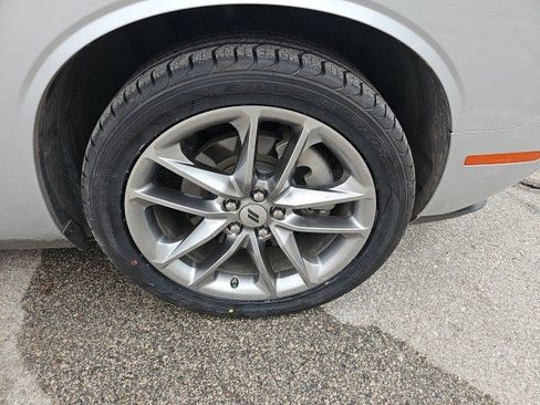 Used 2023 Dodge Challenger SXT w/ Plus Package image 10