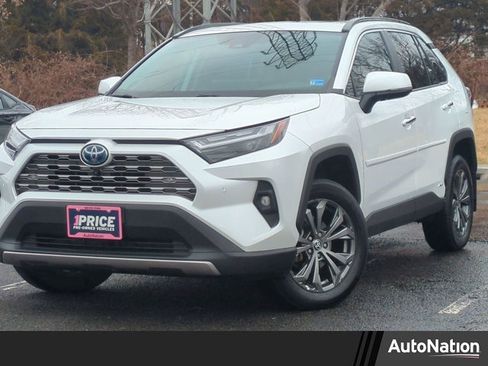 Used 2023 Toyota RAV4 Limited image 1