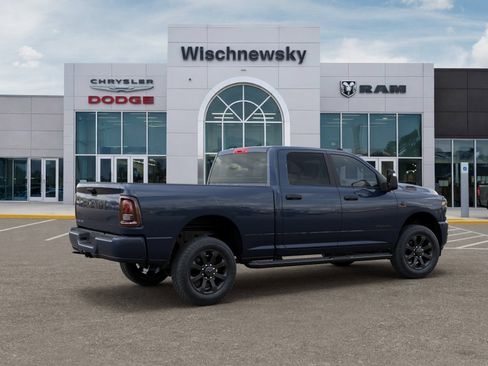 New 2026 RAM 2500 Big Horn AWD/4WD image 4