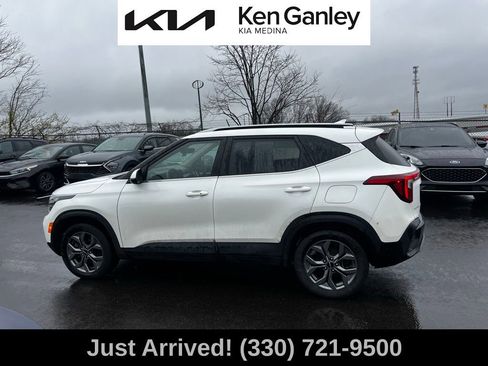 Certified 2024 Kia Seltos S image 8