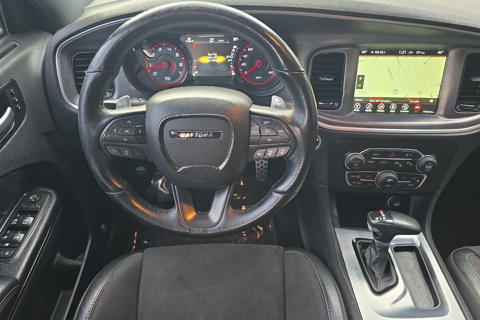 Used 2017 Dodge Charger R/T RWD image 14