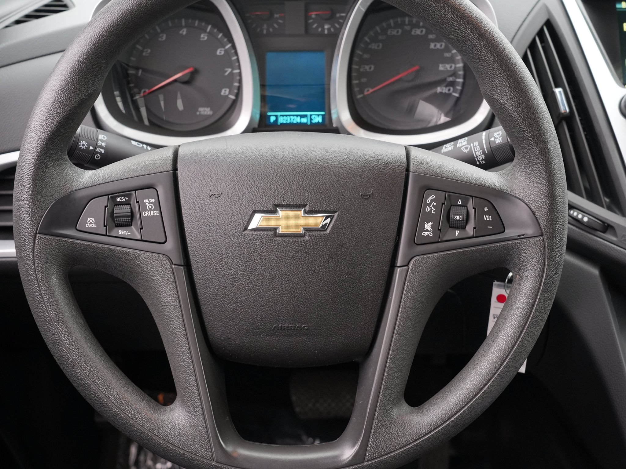Used 2017 Chevrolet Equinox LS AWD/4WD image 25