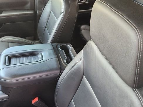 Used 2021 Chevrolet Tahoe Z71 image 22