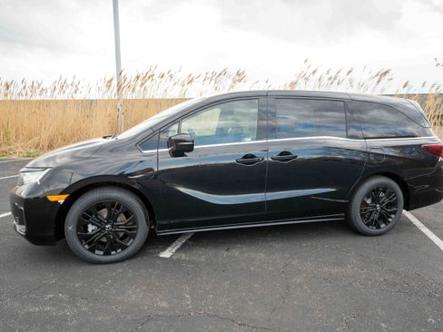 New 2026 Honda Odyssey Sport-L image 3