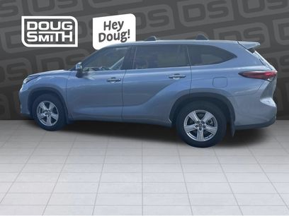 Used 2020 Toyota Highlander LE