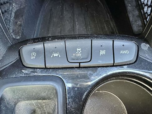 Used 2022 Chevrolet TrailBlazer LT w/ Sun and Liftgate Package image 27