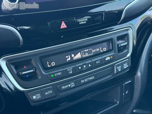Used 2022 Honda Ridgeline Black Edition image 23