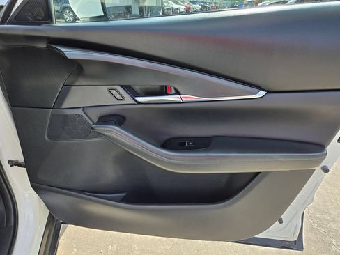 Used 2025 MAZDA CX-30 AWD 2.5 S w/ Preferred Package image 32