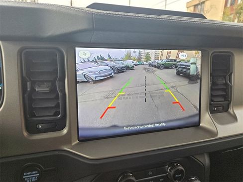 New 2025 Ford Bronco Outer Banks w/ Black Appearance Package image 14