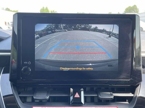 Used 2026 Toyota Corolla LE FWD image 29