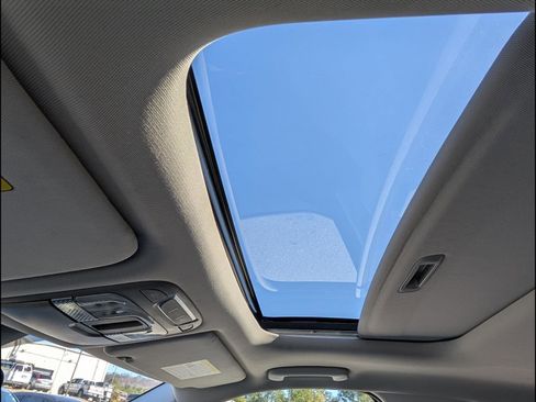 Used 2022 Kia Telluride S image 12