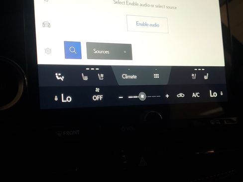 Certified 2025 Lexus NX 250 FWD w/ Premium Package image 33