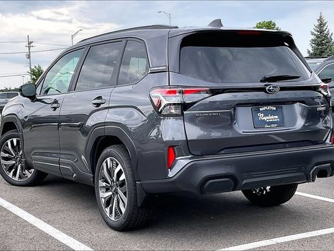 New 2026 Subaru Forester Touring AWD/4WD image 3