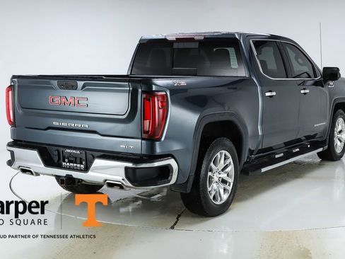 Used 2021 GMC Sierra 1500 SLT w/ SLT Premium Package image 9