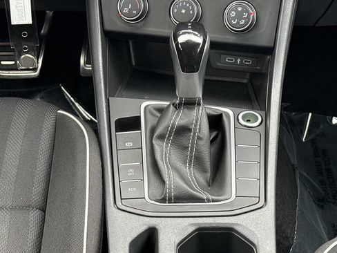 Used 2024 Volkswagen Jetta Sport FWD image 17