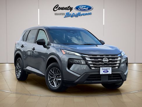 Used 2024 Nissan Rogue S AWD/4WD image 1