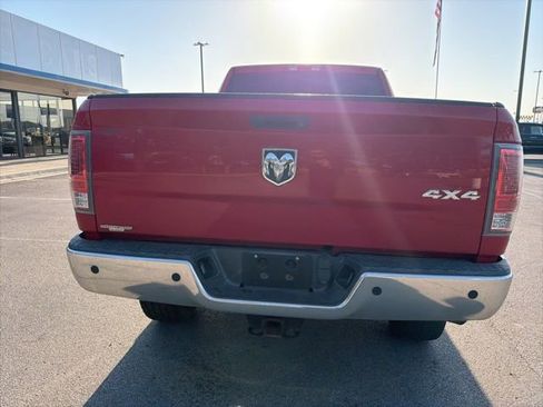 Used 2018 RAM 2500 Tradesman w/ Chrome Appearance Group image 5
