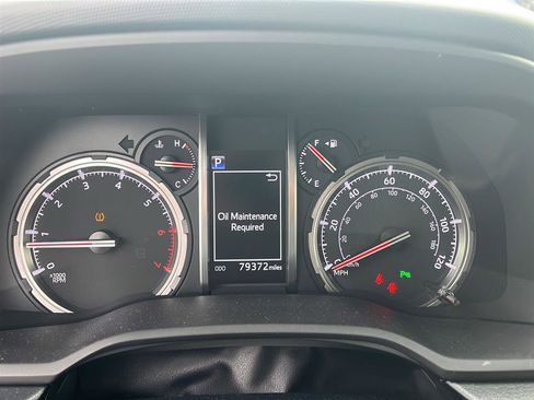 Used 2020 Toyota 4Runner Limited image 13