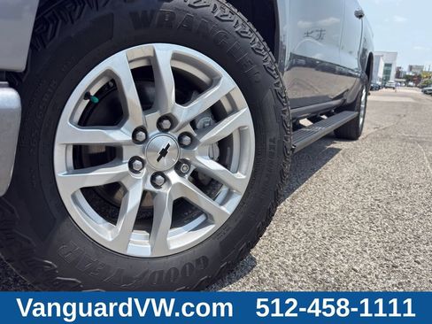 Used 2021 Chevrolet Silverado 1500 RST AWD/4WD image 4