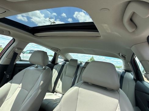 Certified 2024 Honda Accord Touring image 21