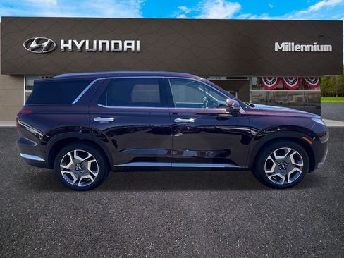 Used 2023 Hyundai Palisade Limited w/ Cargo Package AWD/4WD image 5