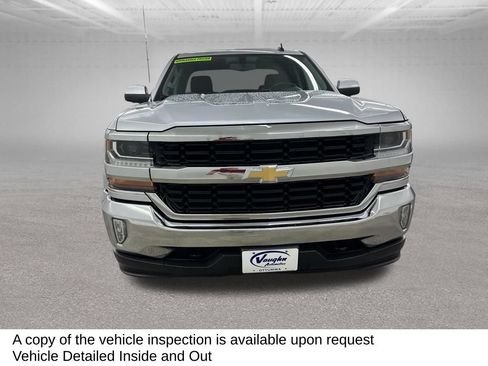 Used 2017 Chevrolet Silverado 1500 LT w/ All Star Edition AWD/4WD image 5