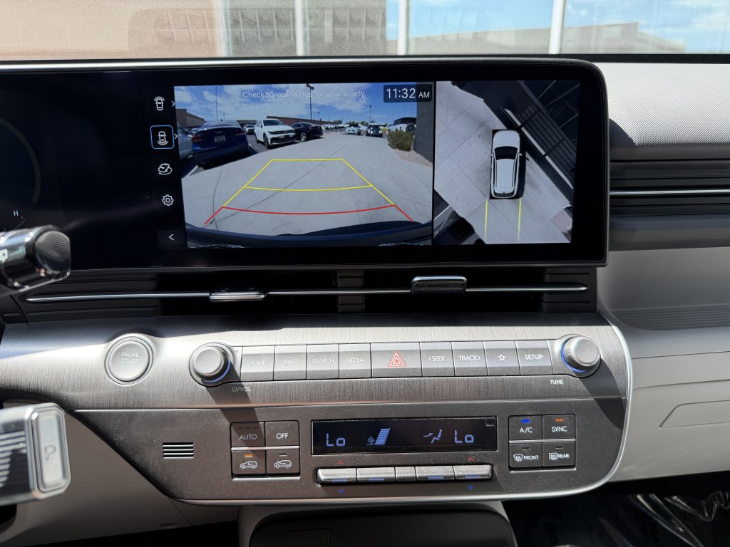 Used 2024 Hyundai Kona Limited FWD image 20