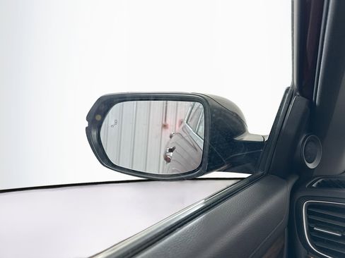Used 2019 Honda CR-V EX image 16