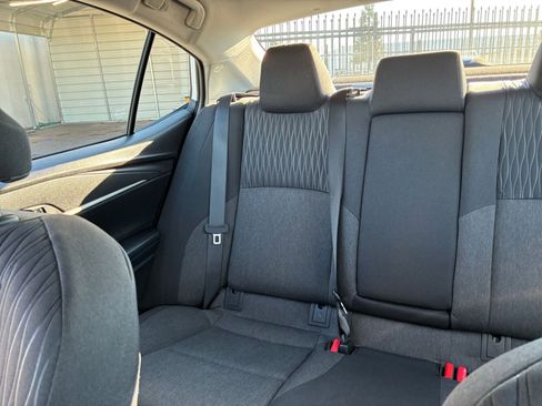 Used 2025 Toyota Camry LE image 38