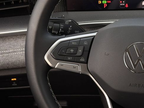 New 2026 Volkswagen Tiguan S FWD image 15