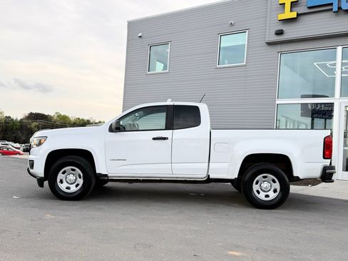 Used 2017 Chevrolet Colorado W/T w/ WT Convenience Package RWD image 13