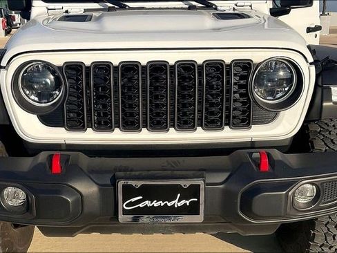 Used 2024 Jeep Wrangler Unlimited Rubicon image 33